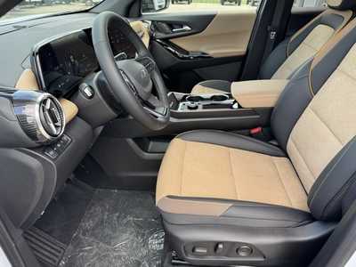 2026 Chevrolet Equinox, $37335.0. Photo 5