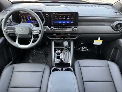 2026 Chevrolet Colorado Crew Cab, $44890.0. Photo 8