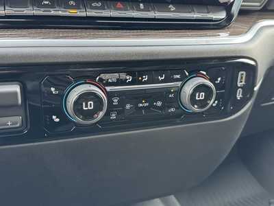 2026 Chevrolet 1500 Crew Cab, $56520.0. Photo 11