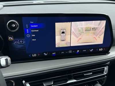 2026 Chevrolet Traverse, $45920.0. Photo 4