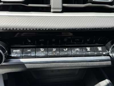 2026 Chevrolet Equinox, $35255.0. Photo 11