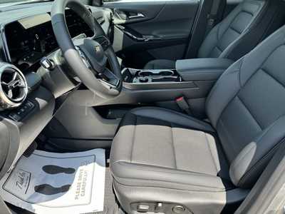 2026 Chevrolet Equinox, $35255.0. Photo 5