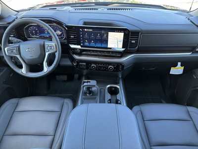2025 Chevrolet 1500 Crew Cab, $62135.0. Photo 9