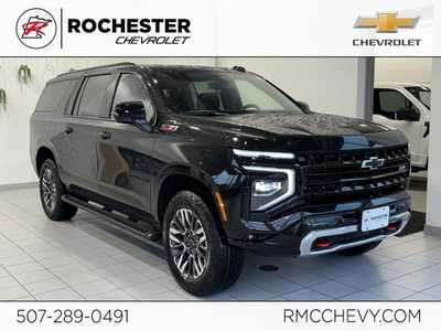 2025 Chevrolet Suburban, $73920.0. Photo 1