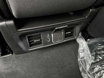 2025 Chevrolet Silverado 1500, $50495.0. Photo 7