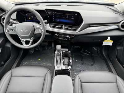 2025 Chevrolet Trax, $25895.0. Photo 2