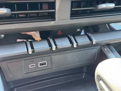 2025 Chevrolet Colorado Crew Cab, $43990.0. Photo 10