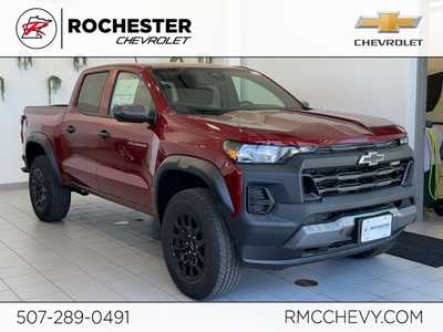 2025 Chevrolet Colorado Crew Cab, $43990.0. Photo 1