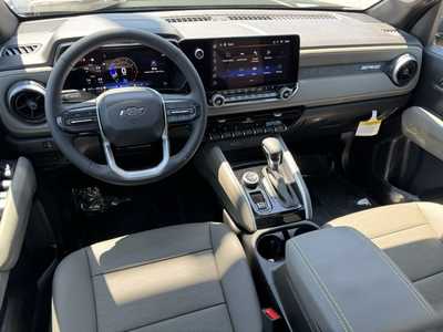 2025 Chevrolet Colorado Crew Cab, $51370.0. Photo 9