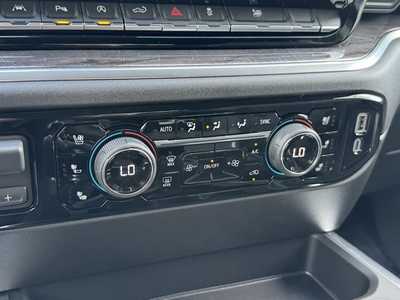 2025 Chevrolet 1500 Crew Cab, $62130.0. Photo 11
