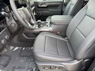 2025 Chevrolet 1500 Crew Cab, $62130.0. Photo 5