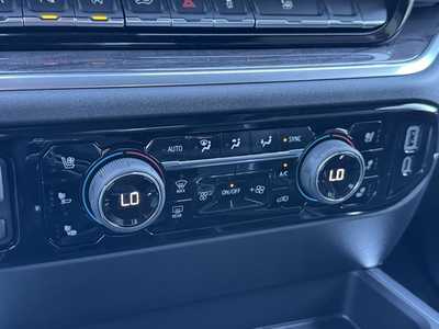 2025 Chevrolet 1500 Crew Cab, $61585.0. Photo 11