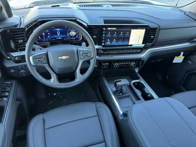 2025 Chevrolet 1500 Crew Cab, $61585.0. Photo 8