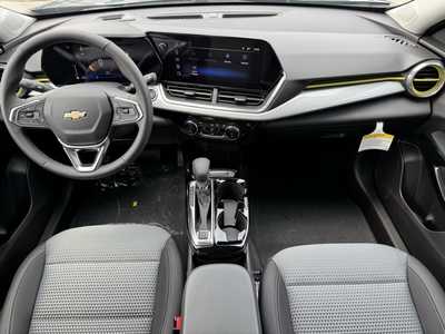 2025 Chevrolet Trax, $25485.0. Photo 9