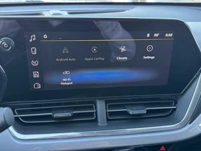 2025 Chevrolet Trax, $25880.0. Photo 3