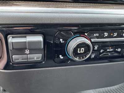 2025 Chevrolet 1500 Crew Cab, $55615.0. Photo 12