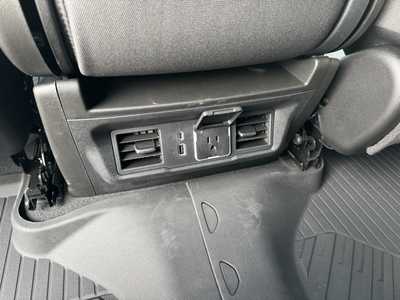 2025 Chevrolet 1500 Crew Cab, $55615.0. Photo 7