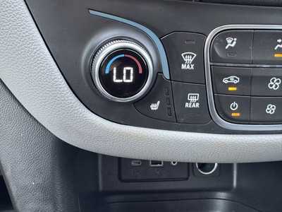 2023 Chevrolet Equinox, $22999. Photo 11