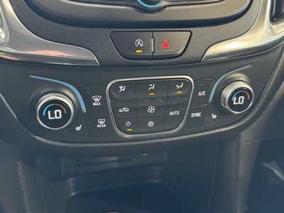 2023 Chevrolet Equinox, $25595. Photo 10