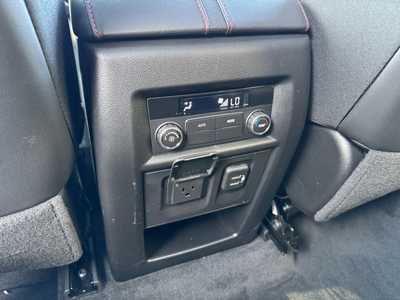 2023 Chevrolet Traverse, $41999. Photo 10