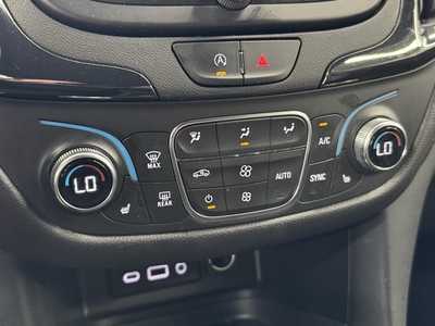 2023 Chevrolet Equinox, $26999. Photo 10