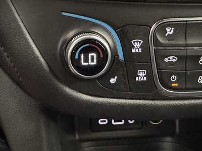 2023 Chevrolet Equinox, $26999. Photo 11
