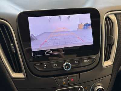 2023 Chevrolet Malibu, $18670. Photo 4