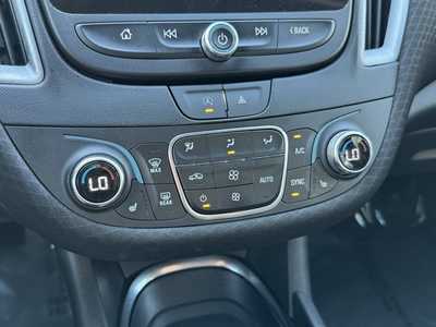 2023 Chevrolet Malibu, $18775. Photo 9