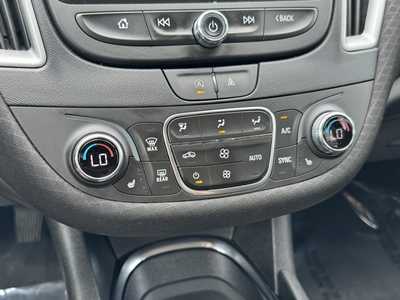 2023 Chevrolet Malibu, $18499. Photo 9