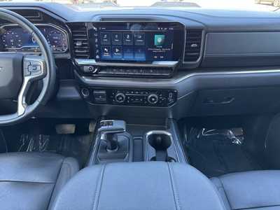 2024 Chevrolet 1500 Crew Cab, $53499. Photo 2