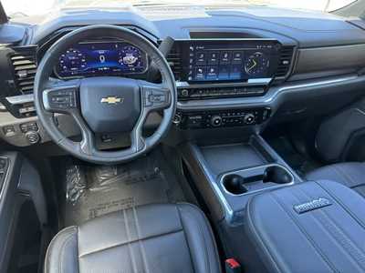 2024 Chevrolet 3500 Crew Cab, $69995. Photo 8