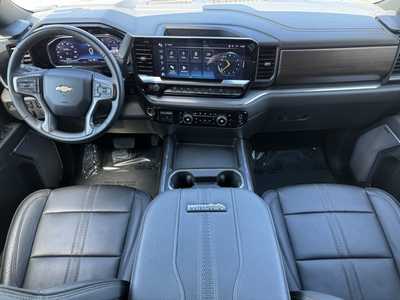 2024 Chevrolet 3500 Crew Cab, $69995. Photo 9