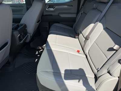 2024 Chevrolet 1500 Crew Cab, $49999. Photo 6