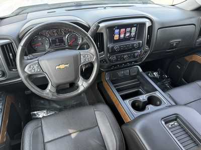 2017 Chevrolet 1500 Crew Cab, $28699. Photo 7