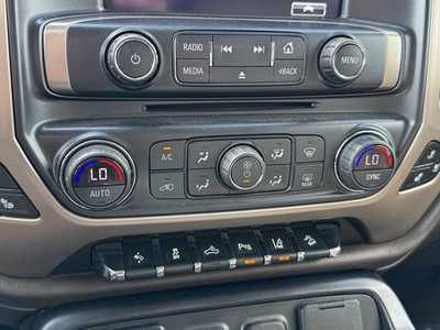 2019 GMC 2500 Crew Cab, $45999. Photo 9