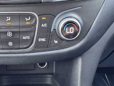 2020 Chevrolet Equinox, $16999. Photo 11