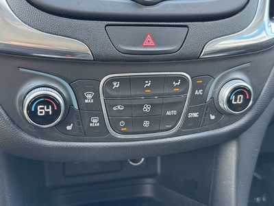 2020 Chevrolet Equinox, $16999. Photo 9