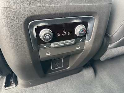 2021 Chevrolet Tahoe, $57999. Photo 10