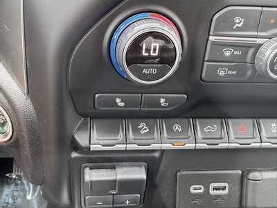 2021 Chevrolet 1500 Crew Cab, $39995. Photo 11