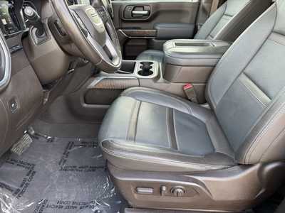 2021 GMC 2500 Crew Cab, $56999. Photo 5