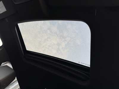 2021 GMC 2500 Crew Cab, $56999. Photo 6