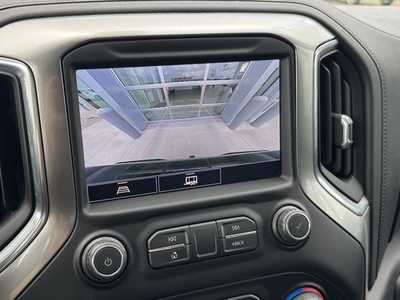 2021 Chevrolet 1500 Crew Cab, $39999. Photo 4