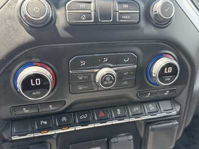 2021 Chevrolet 1500 Crew Cab, $36990. Photo 10