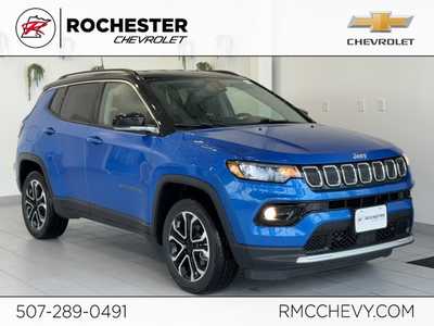 2022 Jeep Compass, $20999. Photo 1