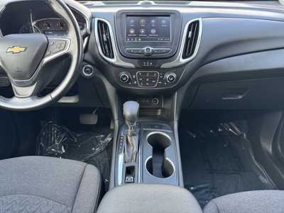 2022 Chevrolet Equinox, $21699. Photo 2