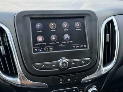 2022 Chevrolet Equinox, $21699. Photo 3