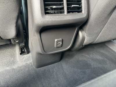 2022 Chevrolet Equinox, $21699. Photo 7