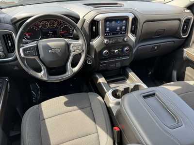 2022 Chevrolet 1500 Crew Cab, $42985. Photo 8