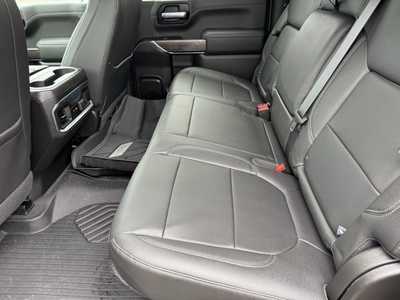2022 Chevrolet 1500 Crew Cab, $44985. Photo 7