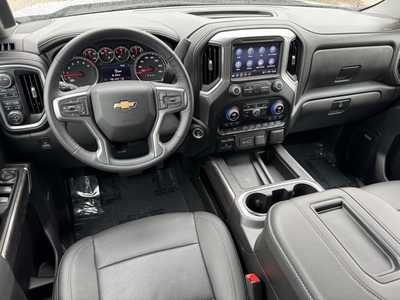 2022 Chevrolet 1500 Crew Cab, $44985. Photo 9